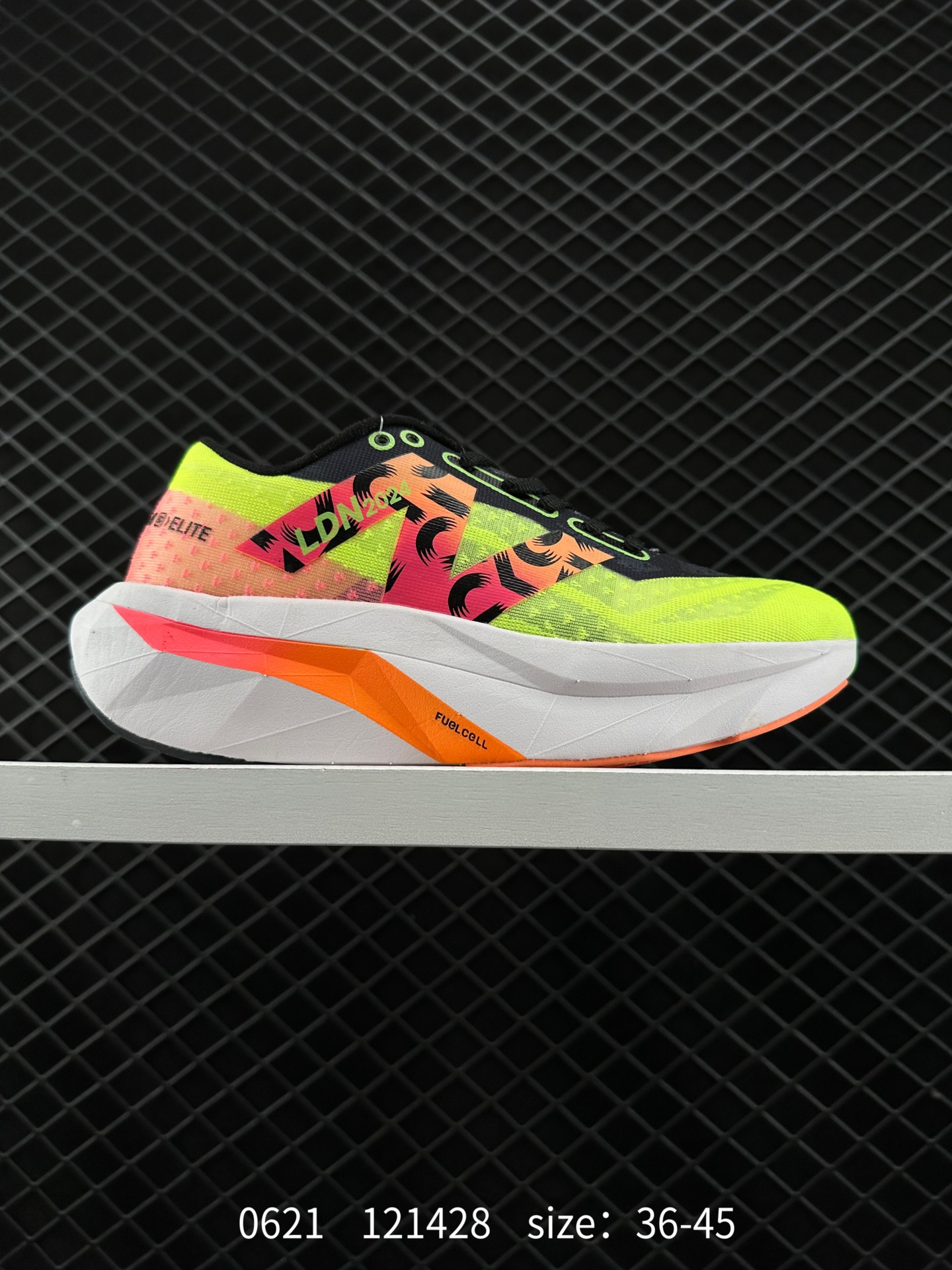 New Balance FuelCell SuperComp Elite v4